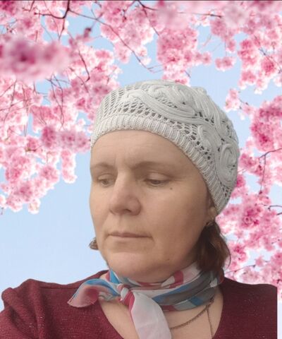  ,   Elna, 45 ,   
