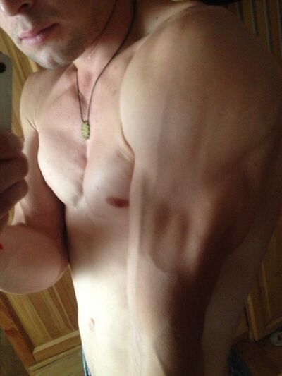 ,   Maks, 28 ,  