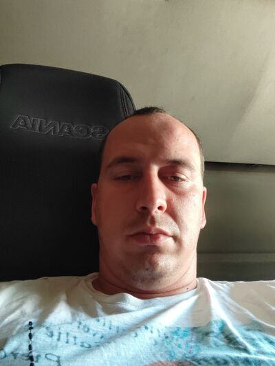  ,   Aca, 32 ,   ,   