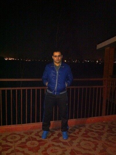  ,   Hovo, 39 ,   ,   , c 