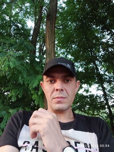  ,   Yaroslav, 39 ,     , c , 