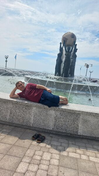  ,   Ruslan, 49 ,   ,   