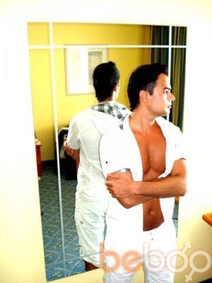  ,   Andre, 38 ,   