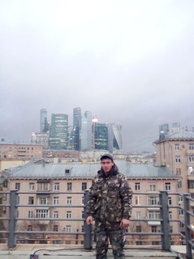 ,   Sasha, 25 ,   ,   