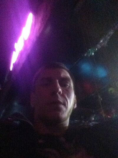  -,   Valentin, 38 ,   ,   , c 
