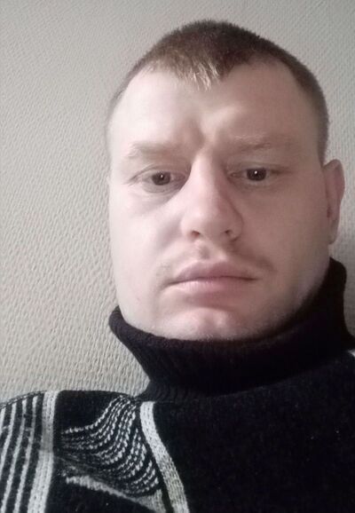  -,   Denis, 33 ,   ,   