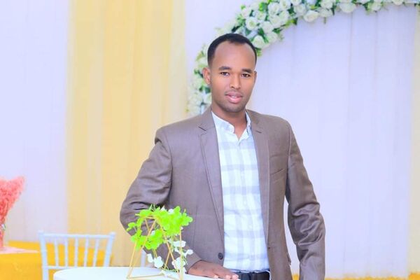  ,   Ahmed khadar, 28 ,   ,   