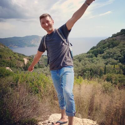  Praha,   Freecoolin, 44 ,   , 