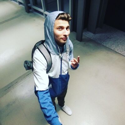  ,   Alex, 31 ,   ,   , c , 
