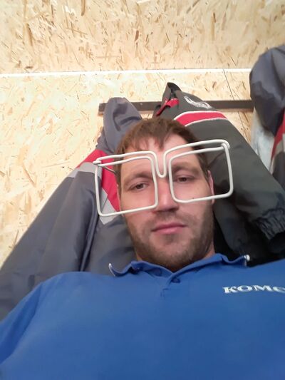  --,   , 40 ,  