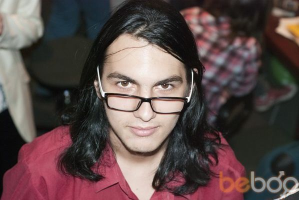  ,   Maks, 32 ,   