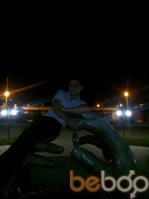  ,   Valentin, 37 ,     , c 