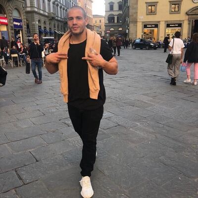  ,   Gambino, 30 ,   ,   , c , 