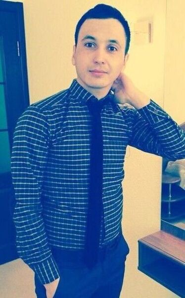  ,   Zafar, 32 ,   ,   