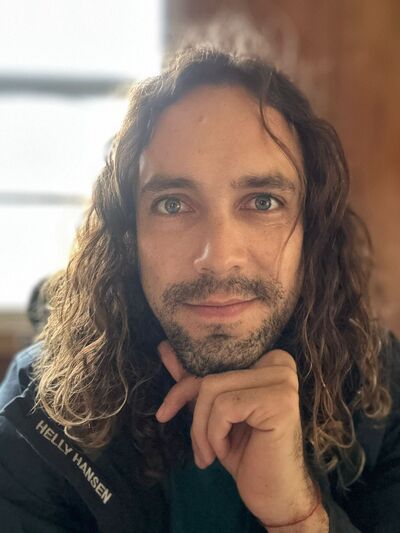  ,   Julian, 34 ,   ,   , c 