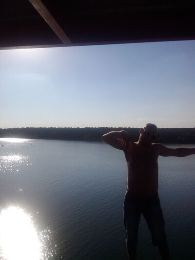  ,   Viktor, 39 ,   ,   , c 