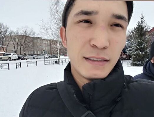  ,   Batyrhan, 31 ,   ,   