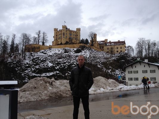  ,   Den, 43 ,  