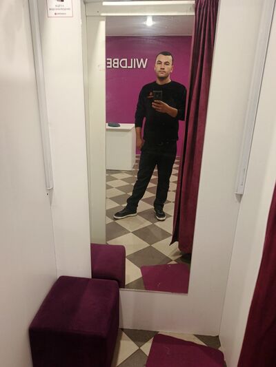  ,   Bahrom, 24 ,   ,   