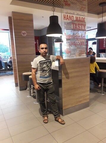  16492592  Athamjon, 41 ,    