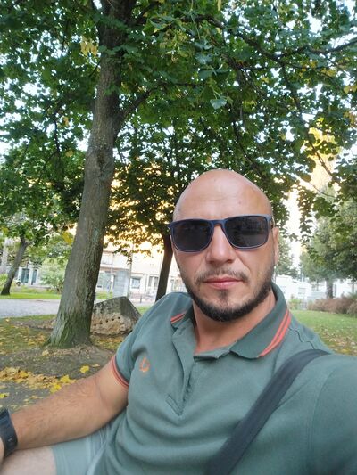  Bialobrzegi,   Igor, 37 ,   ,   