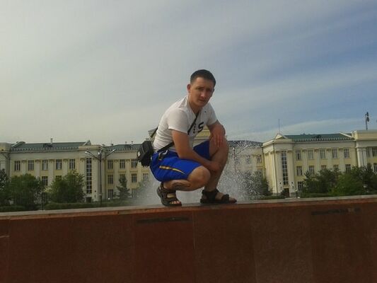  ,   Domonik, 35 ,   ,   , c 