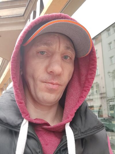  Warszawa,   , 40 ,   ,   , c 