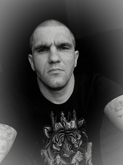  ,   Stafford, 38 ,   ,   