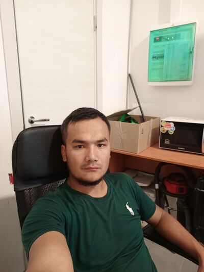  -,   Bek, 31 ,   ,   