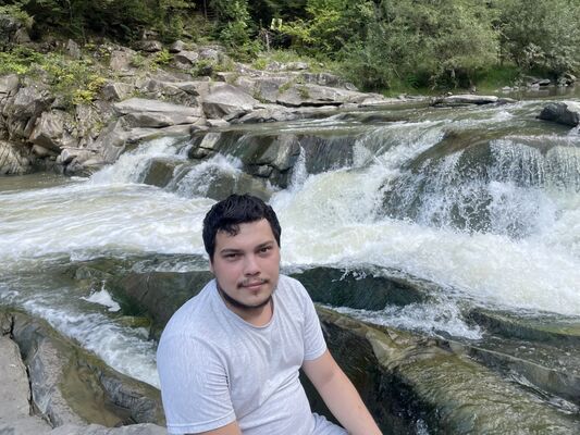  ,   Olexiy, 22 ,   ,   , c 