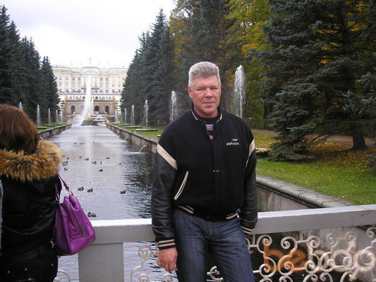  ,   Alex, 62 ,   