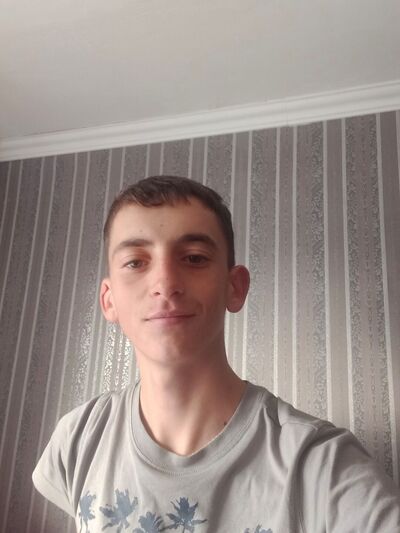  ,   Anatolii, 21 ,   
