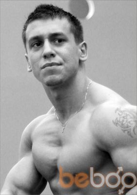  ,   Rihard, 38 ,   