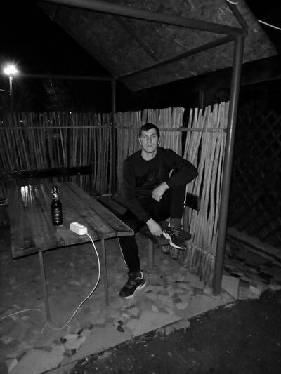  ,   Maksim, 35 ,   ,   
