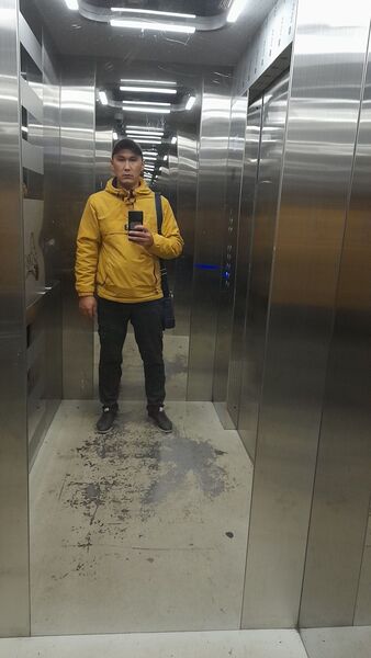  ,   Rauan, 33 ,   ,   