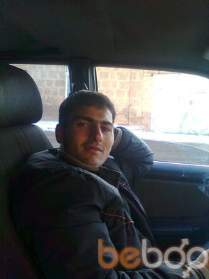  ,   Varujan, 34 ,   