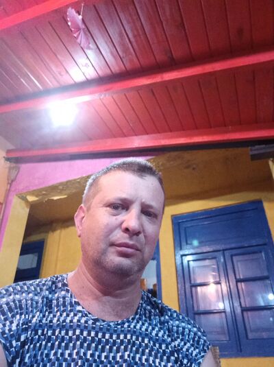  Fernando de la Mora,   , 48 ,   ,   