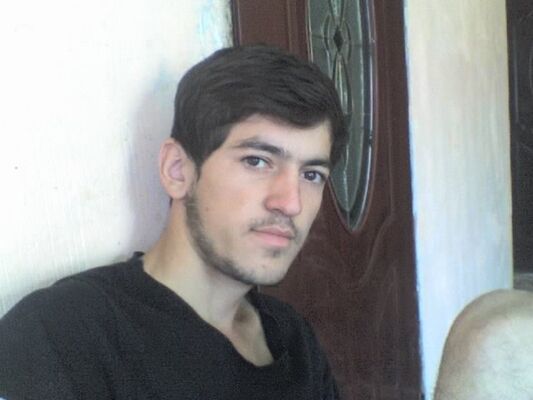  ,   Shahrom, 28 ,   ,   , c 