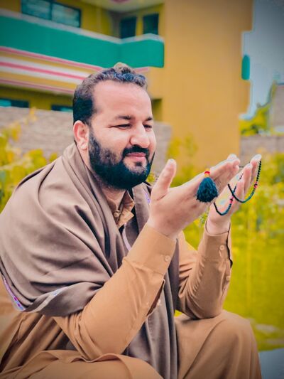 ,   Mohib, 35 ,   ,   