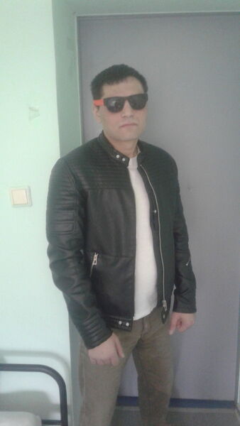  -,   , 32 ,  