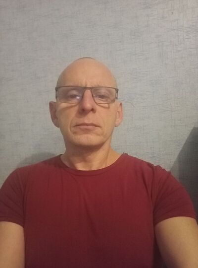  ,   Dmitriy, 49 ,   c 