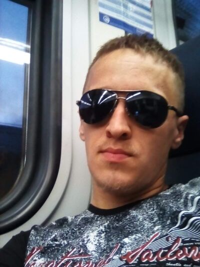  ,   Andrei, 32 ,   ,   , c 