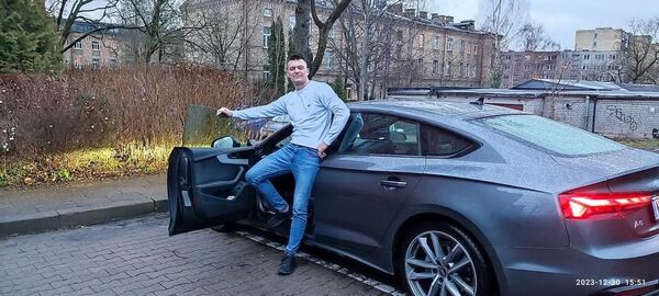  ,   Eduard, 38 ,   ,   