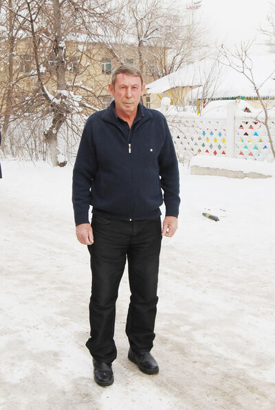  ,   Valentin, 68 ,   