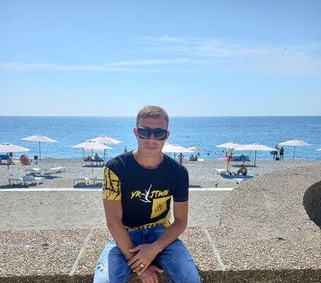  ,   Sergei, 31 ,   ,   , 