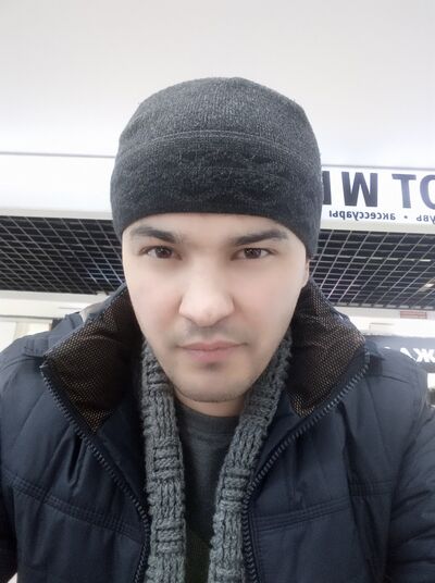  -,   Ilham, 37 ,  