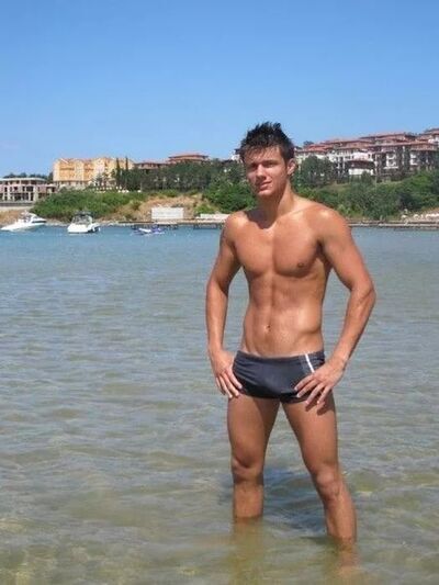  ,   Kirill, 38 ,   