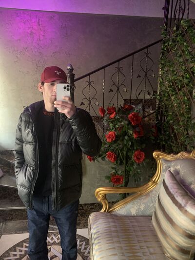  ,   Jon, 23 ,   ,   