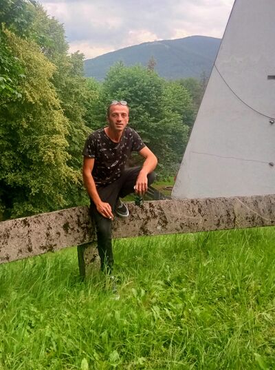  ,   Irakli, 33 ,   ,   , c 