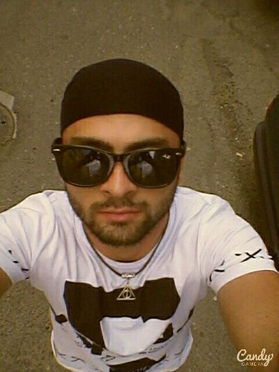  ,   One, 32 ,   ,   , c 